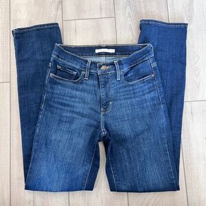 Levi's 314 Shaping Straight jeans size 26